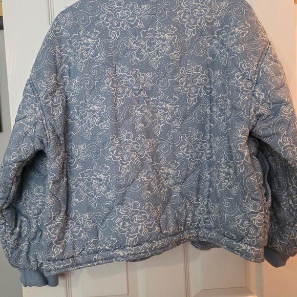 Kensie Jeans Floral Print Quilted Bomber Jacket Light Blue Size L - Picture 2 of 3